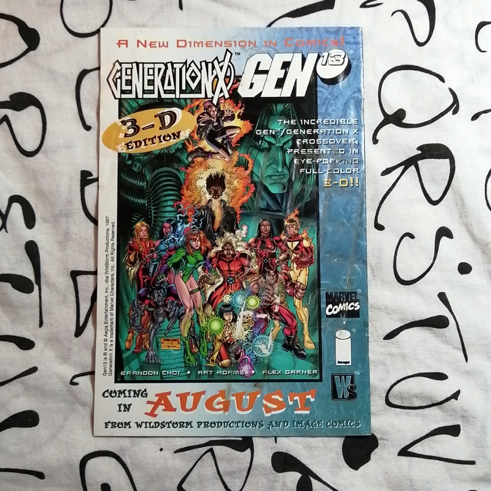 Strangers In Paradise Comic Book - Picture 2 of 2